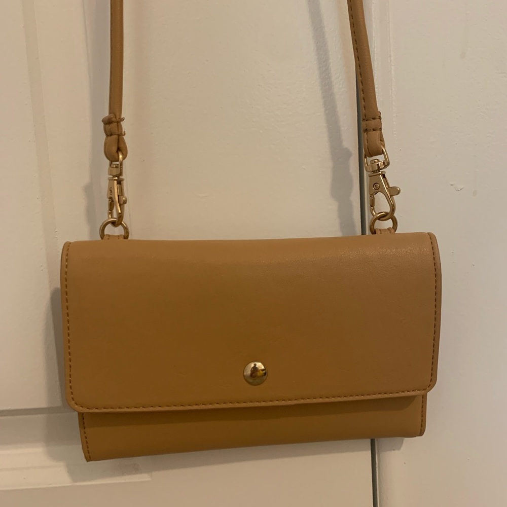 Forever 21 tan and gold crossbody bag wallet